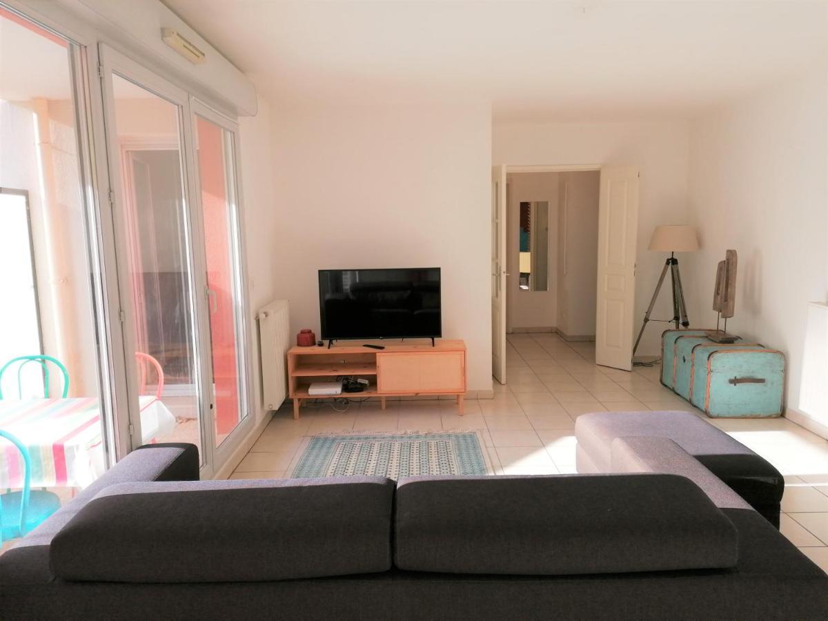 ビユールバンヌ52M2,Terrace&Garage,Near Part Dieu Station,Lyon Congress Center,Parc Teted'Orアパートメント エクステリア 写真
