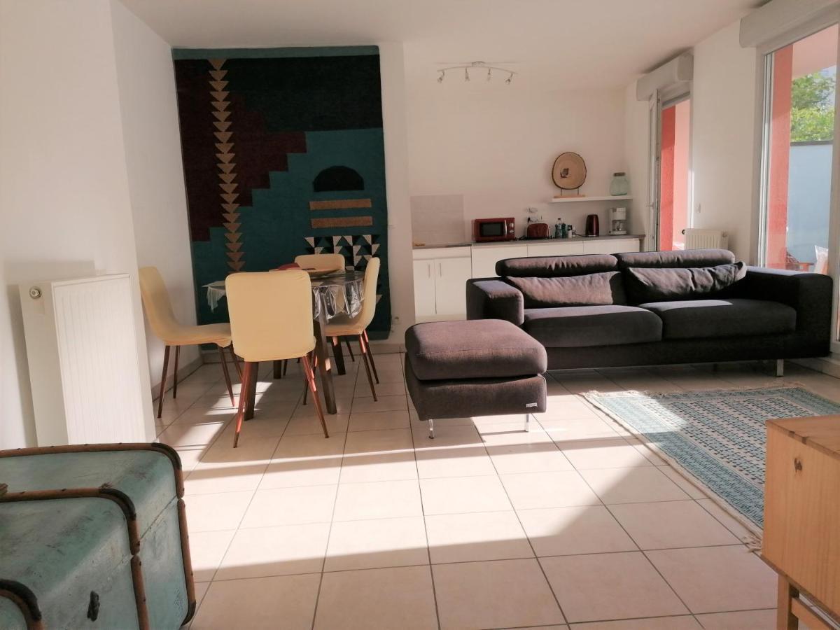 ビユールバンヌ52M2,Terrace&Garage,Near Part Dieu Station,Lyon Congress Center,Parc Teted'Orアパートメント エクステリア 写真