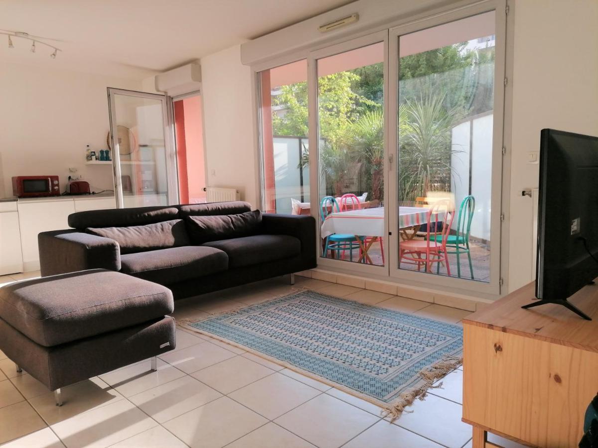 ビユールバンヌ52M2,Terrace&Garage,Near Part Dieu Station,Lyon Congress Center,Parc Teted'Orアパートメント エクステリア 写真